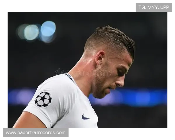 阿尔德韦雷尔德回应是否参加比利时蒙面歌王称谁知道呢