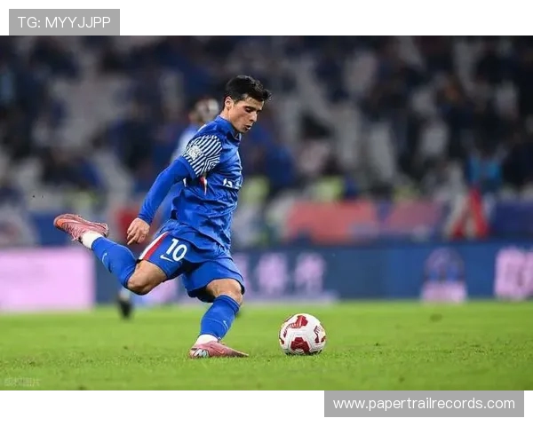 申花对阵新鹏城四外援激战 特谢拉首发杜佳利奇出战争锋