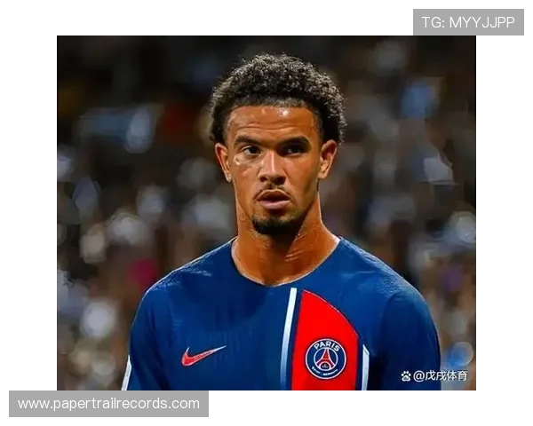 姆巴佩又无视队友!强行盘带被断 全场15次丢失球权